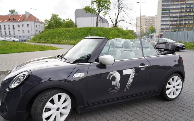 śląskie MINI Cooper S cena 126075 przebieg: 46950, rok produkcji 2020 z Tychy